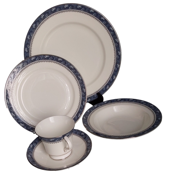 BLUE MIST  By  ANSLEY LUXURY 5 PIECE PLACE SETTING DINNER FOR 1 - Picture 3 of 5